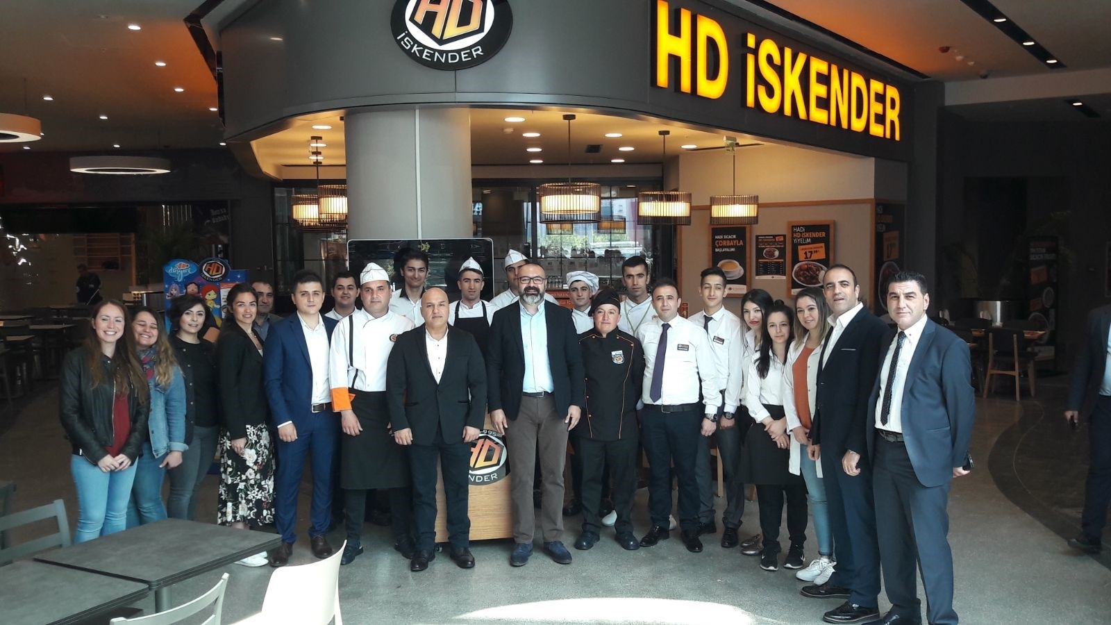 HD İskender, Anatolium Marmara AVM’de Misafirlerini Ağırlıyor